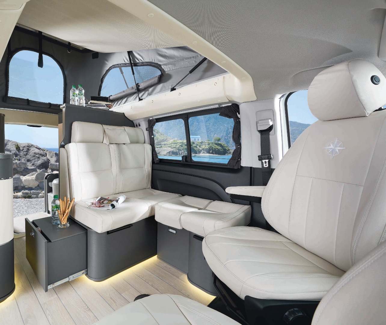 Moderní interiér vozu Westfalia